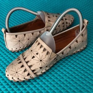 SOPRING STEP Women Fusaro Slip-On Soft Leather  Loafers | 7.5/38